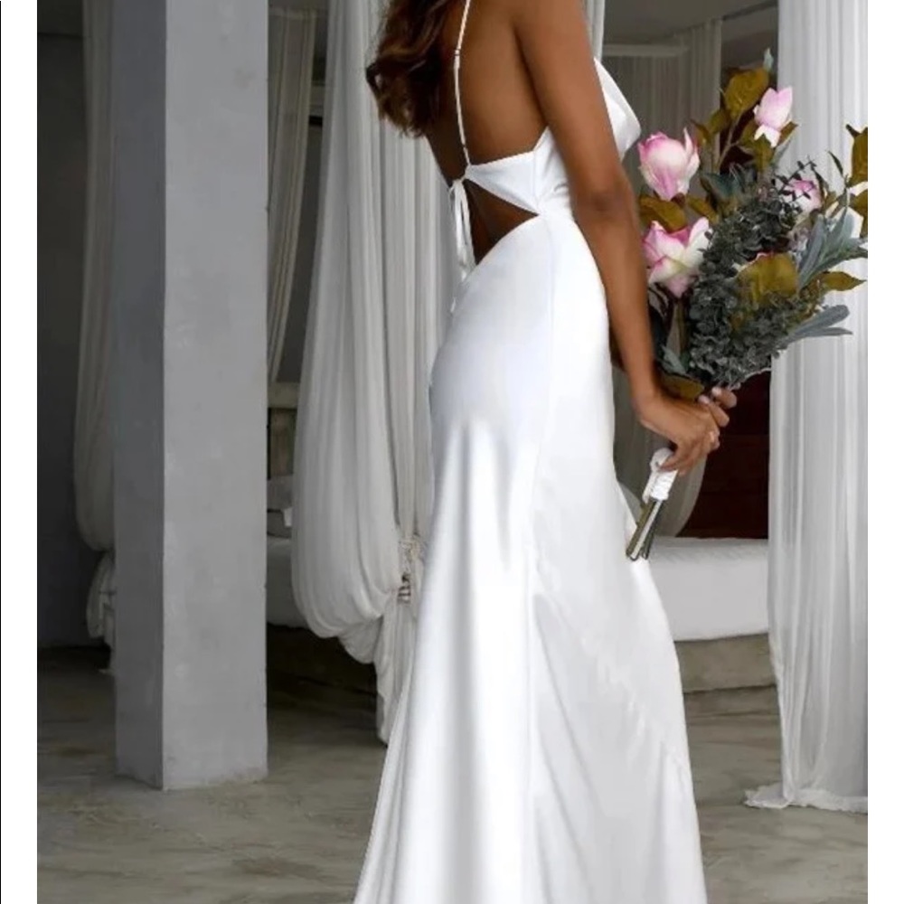 White wedding dress